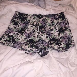 Floral print dress shorts